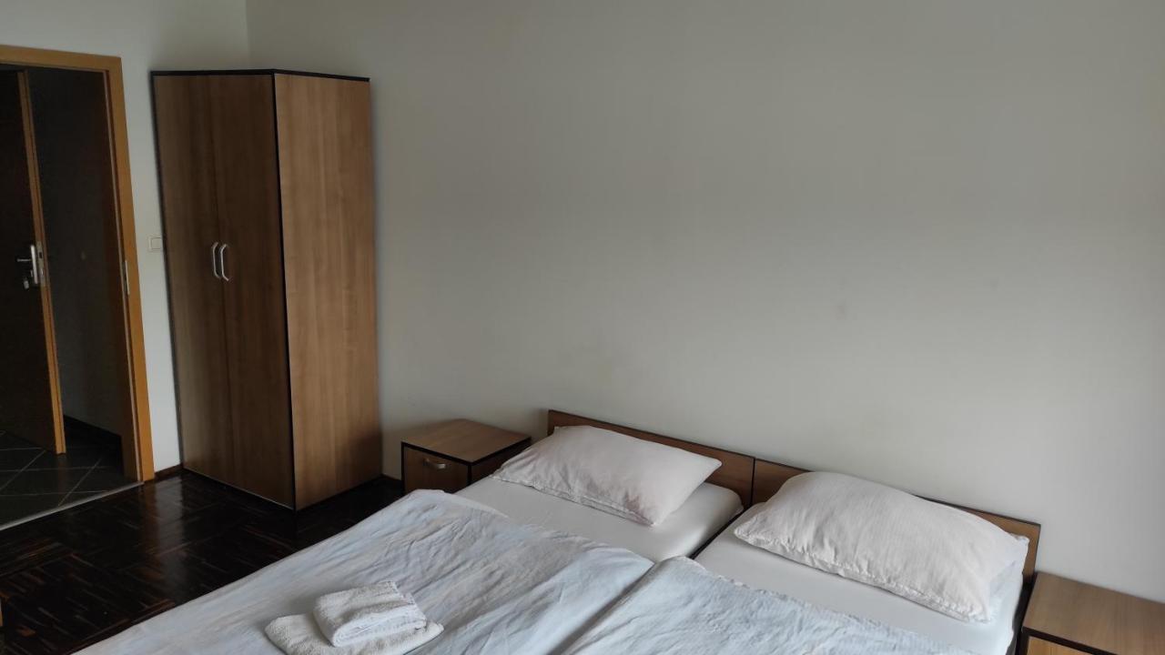 Apartmani Simic Βίσεγκραντ Εξωτερικό φωτογραφία