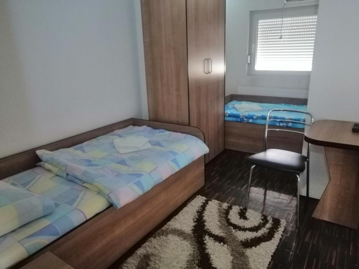 Apartmani Simic Βίσεγκραντ Εξωτερικό φωτογραφία
