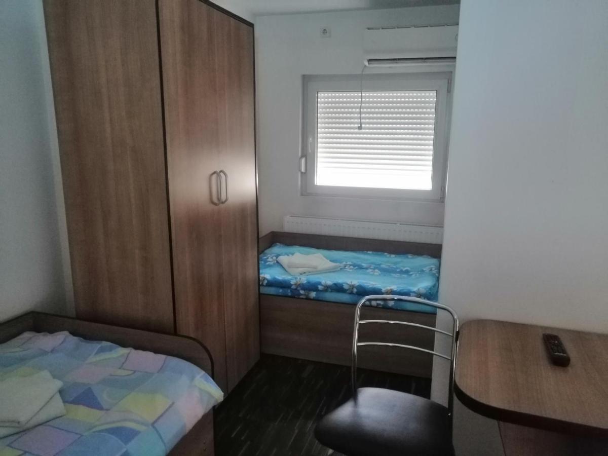 Apartmani Simic Βίσεγκραντ Εξωτερικό φωτογραφία